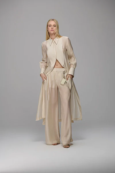 Maxi Camisa Organza Manga Longa Fendas Caos Moda