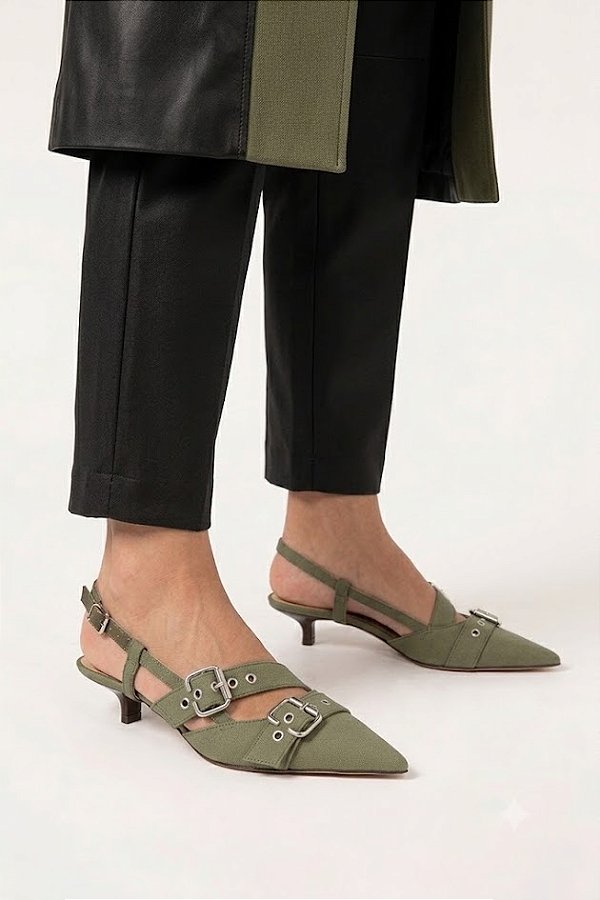 Scarpin Slingback Salto Baixo Couro e Tecido Luiza Barcelos