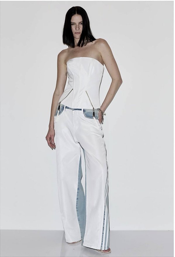 Calça de Nylon e Jeans Caos Moda