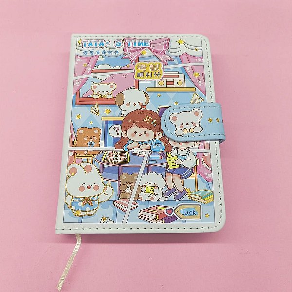 Caderno Brochura com Folhas Ilustradas e Fecho Magnetico Tata-s Time Azul
