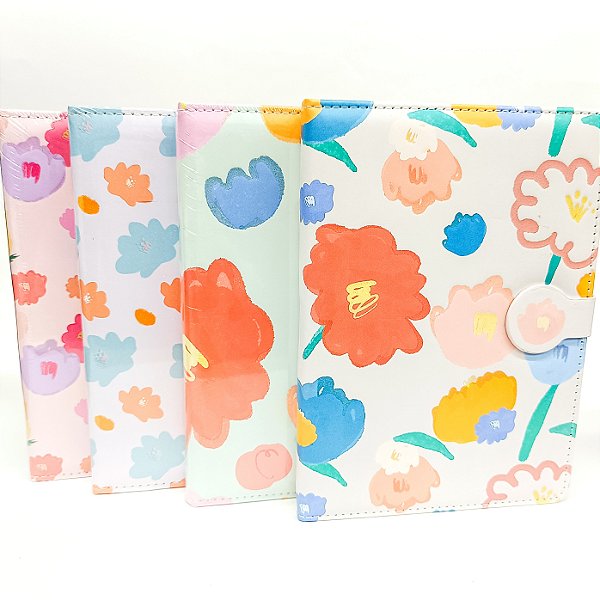 Caderno Brochura Com Folhas Ilustradas e Fecho Magnético B6 Flores