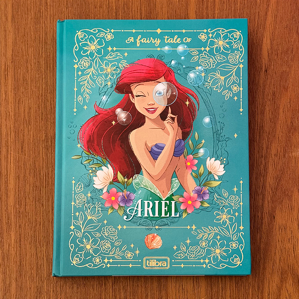 Caderno Brochura Colegial Princesas com Folhas Ilustradas - Ariel