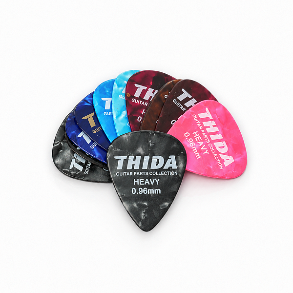Kit Com 12 Palhetas Heavy Thida Celuloide Cores Variadas 0.96mm