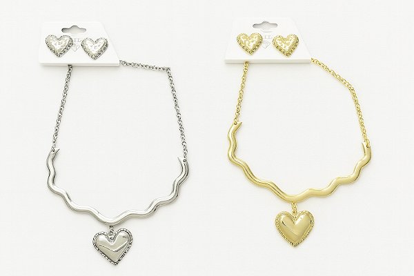 Kit Colar e Brinco Modelo 04 Coração Cores Sortidas