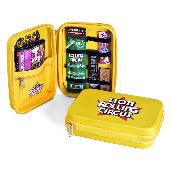 Case com Bolso com Zíper e Elásticos para Produtos de Tabacaria e Headshop - Case Lion Rolling Circus