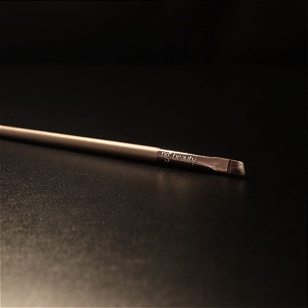 Pincel chanfrado para sobrancelha e delineador