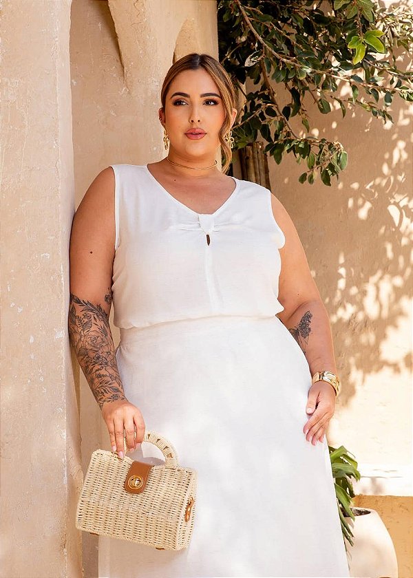 Regata Decote Com Pregas Plus Size