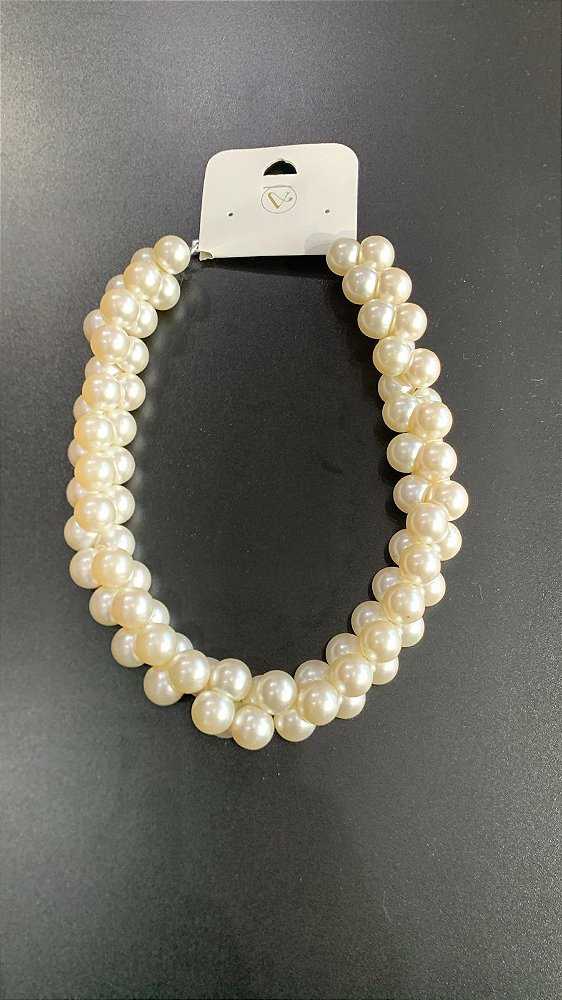 Colar Com Perolas