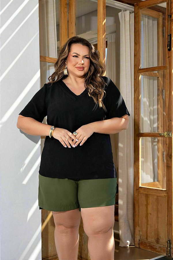 Blusa Gola V 3 Pregas Plus Size