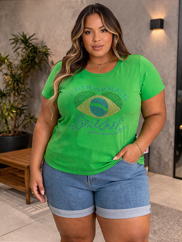 T-shirt Manga Curta com Aplicação Brasil