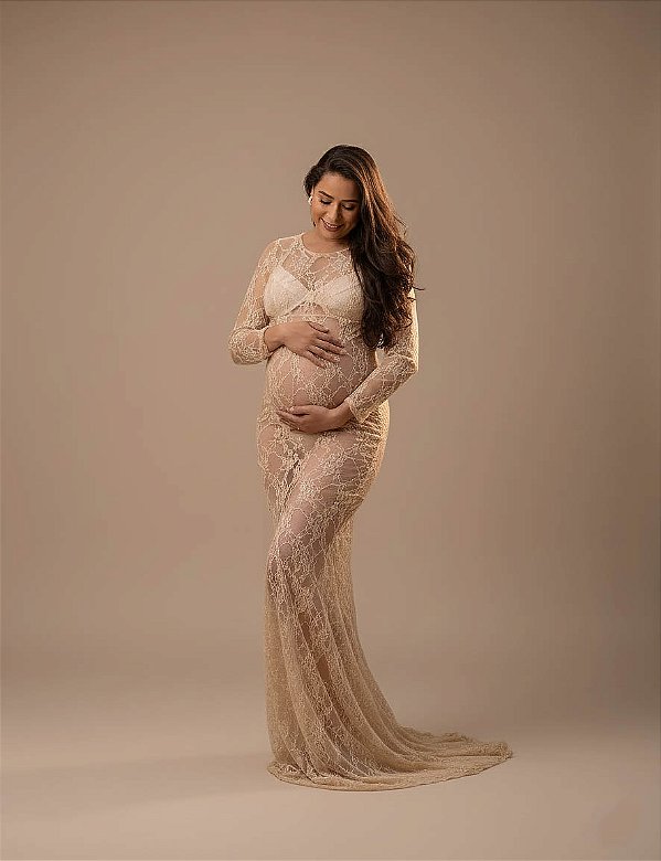 Vestido para ensaio de gestante sereia rendado bege