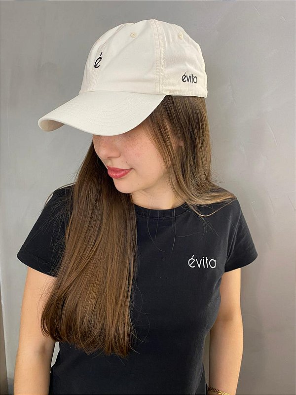 BONÉ BRANCO
