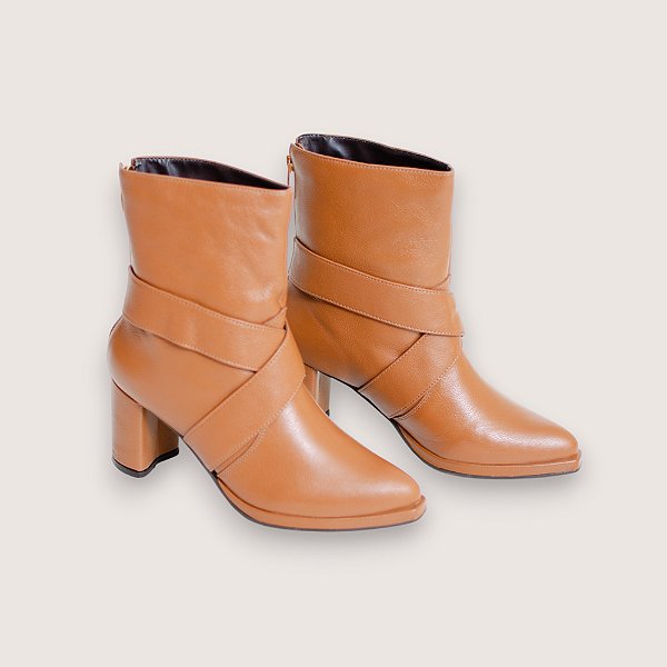 BOTA RAQUEL