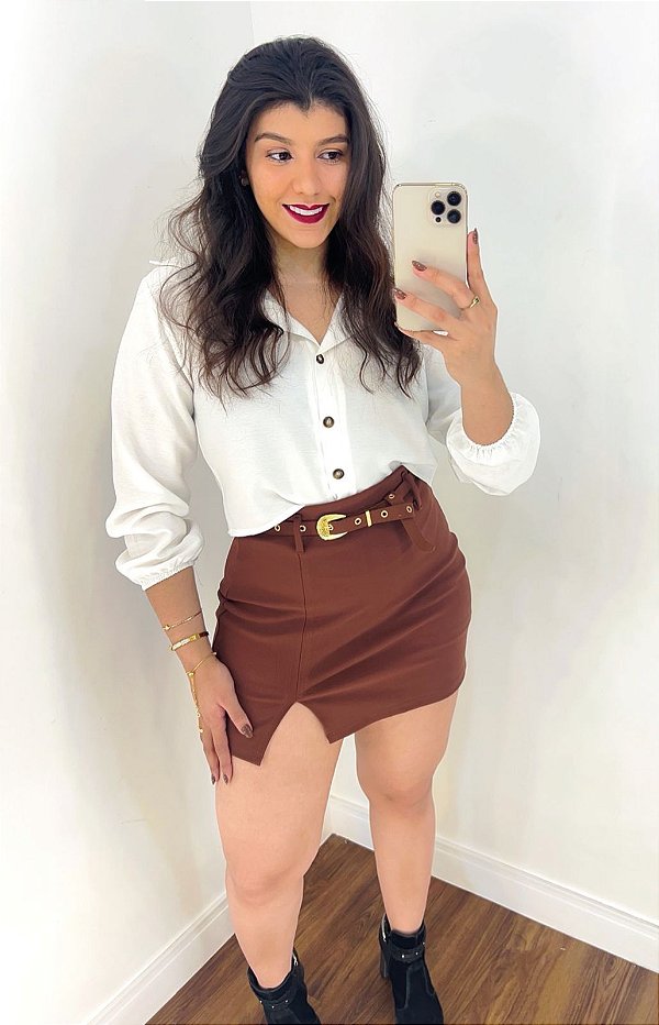 Shorts Saia  Montaria Fenda