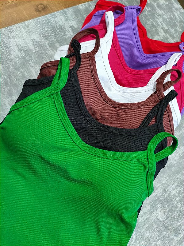 Regata Basica Canelada