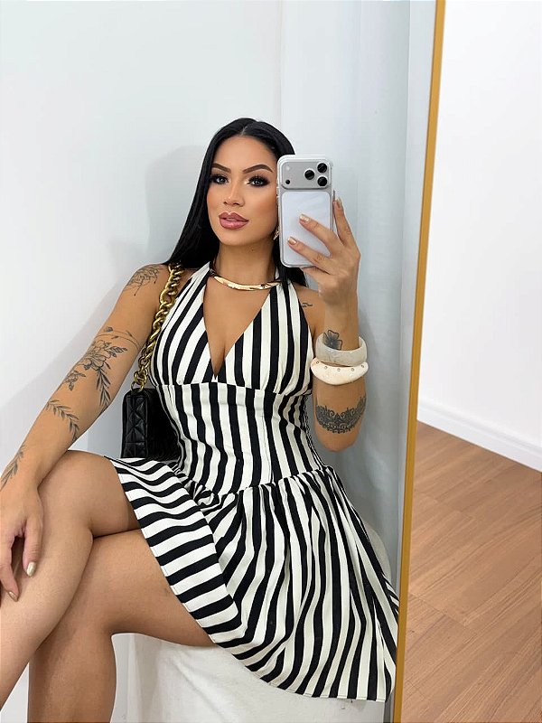 Vestido Feminino em Linho Fino com Bojo