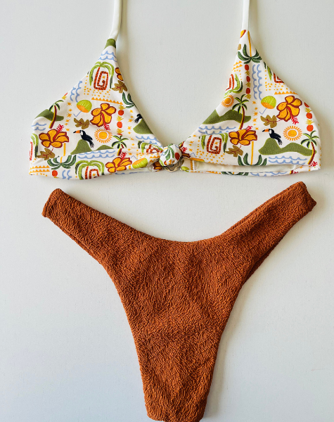 Biquíni Encantos de Vargem Asa Delta Terracota