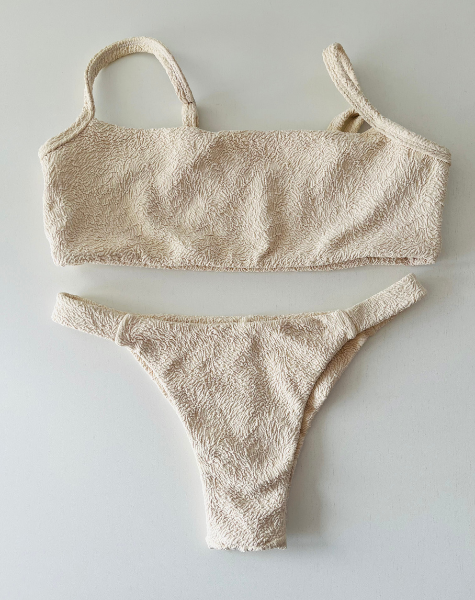 Biquíni Brisa Leve Top Reto Off White