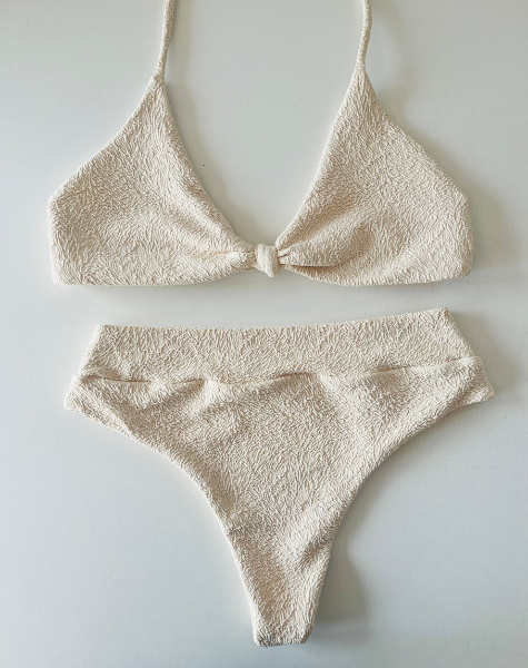 Biquíni Brisa de Verão Top Nó Off White