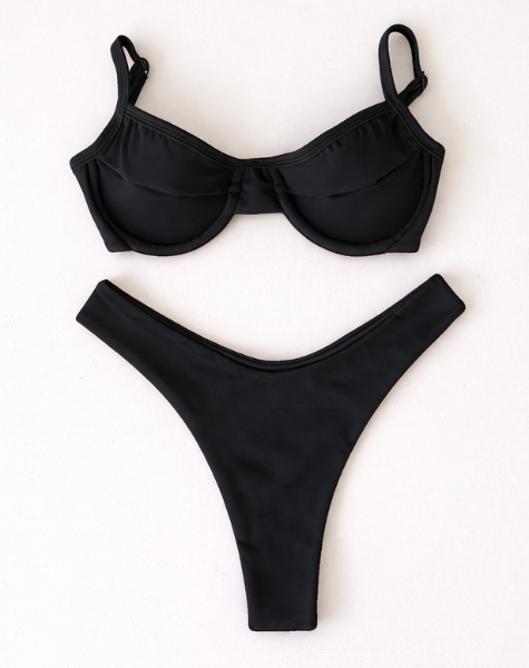 Biquíni Aventureiro Top Meia Taça Preto