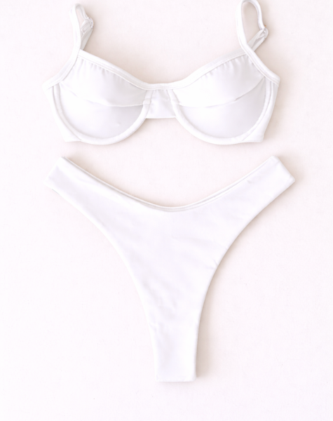 Biquíni Aventureiro Top Meia Taça Branco