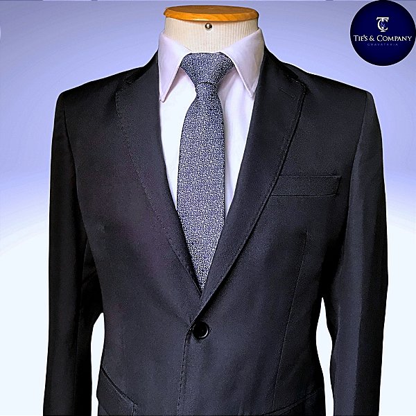 camisa slim com gravata