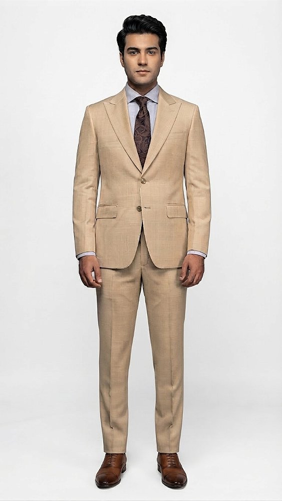 Costume Masculino Bege em Poliviscose com Lapela Peak e Calça com Cintura Expansível