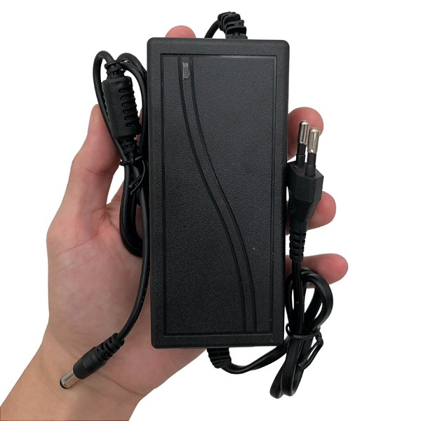 Fonte Chaveada Estabilizadora 12v 10a 120w Bivolt Automática