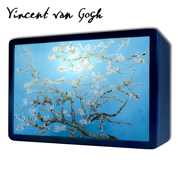 Luminária "Amendoeiras em Flor" de Van Gogh