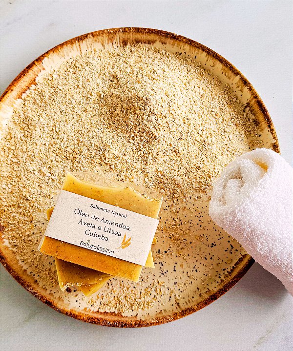 Sabonete Artesanal Aveia, Amêndoa e Litsea Cubeba
