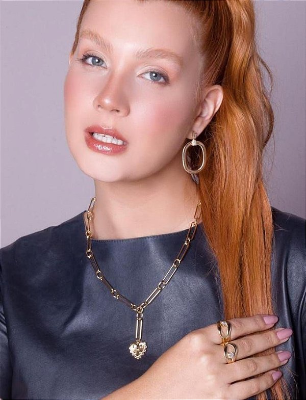 Colar/Choker Elos Corrente Gravatinha Com Pingente de Coração - Banhada a Ouro 18k - Semijoia
