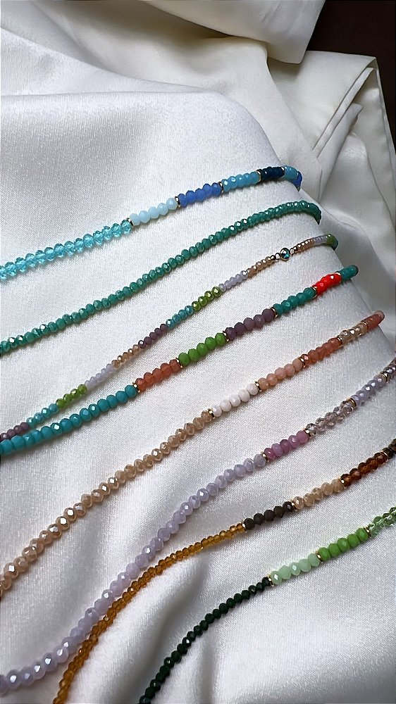 Colar Cristalzinho - Chocker Cristalzinho em Degrade  Colorido - Banhado em ouro 18K