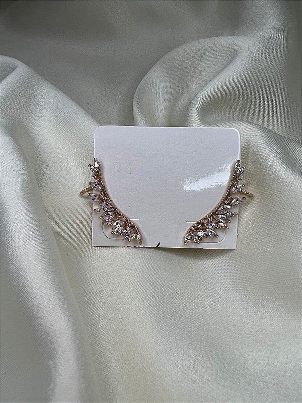 Brinco Ear Cuff Cravejado em Zirconia Cristal - Semijoia Banhada Ouro 18 K