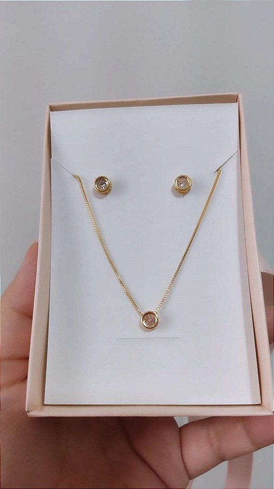 Conjunto Colar e Brinco Ponto De Luz Minimalista 4mm  - Semijoia Banhada a Ouro 18K