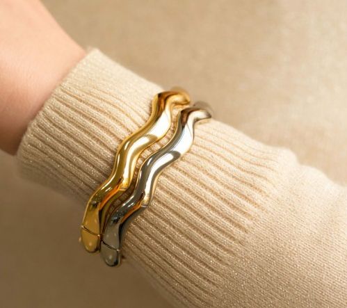 Bracelete/ Pulseira Ondulado Grosso Liso- Dois Banhos- Banho Rodium - Semijoia Delicada Banhada a Ouro 18K