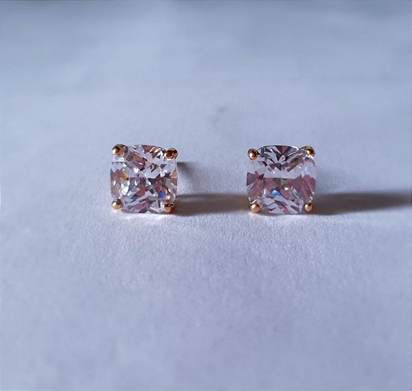 Brinco Ponto de Luz Quadrado 6mm - Banhado a ouro 18K - Semijoia