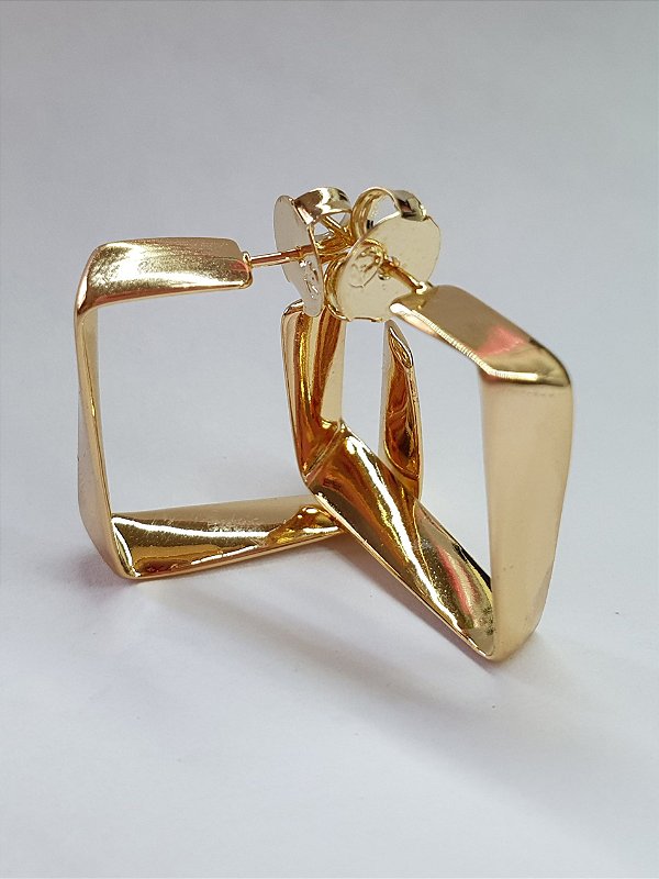 Brinco Liso Quadrado - Banhado a Ouro 18K - Semijoia