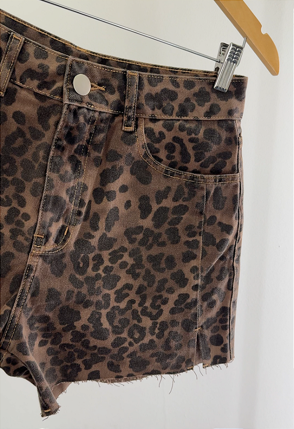 SHORT NANDA LEOPARDO