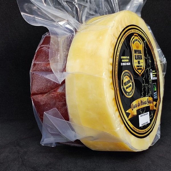 Queijo Tipo Parmesão Tradicional Alagoa 500g + Goiabada Cascão Artesanal 300g