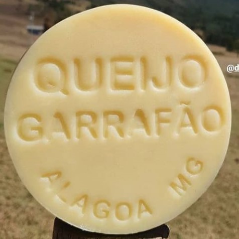 Queijo Artesanal Alagoa Tradicional 900g Fazenda Garrafão