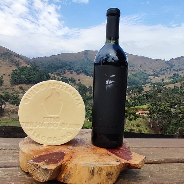 Queijo Artesanal Alagoa Trilha do Ouro 900g