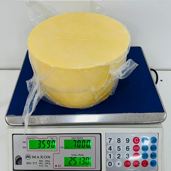 Queijo Mantiqueira Tradicional 3,590kg Fazenda Bento José