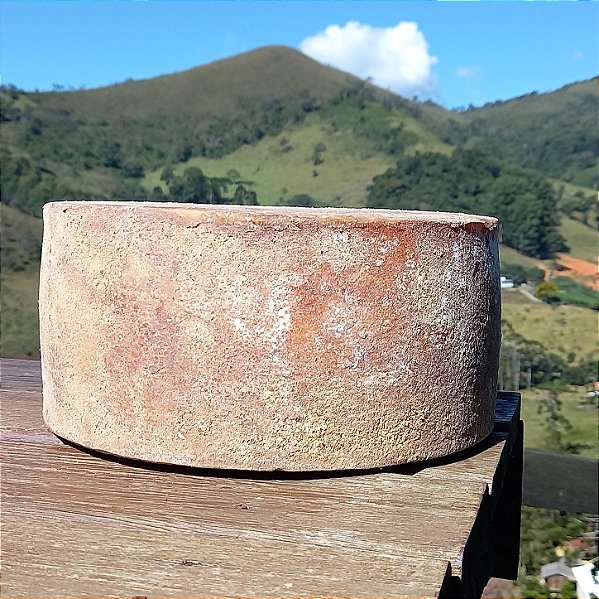 34 Queijo Artesanal Mantiqueira 4,455kg Maturado 6 meses