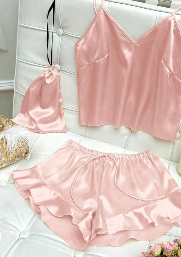 Short Doll Cetim