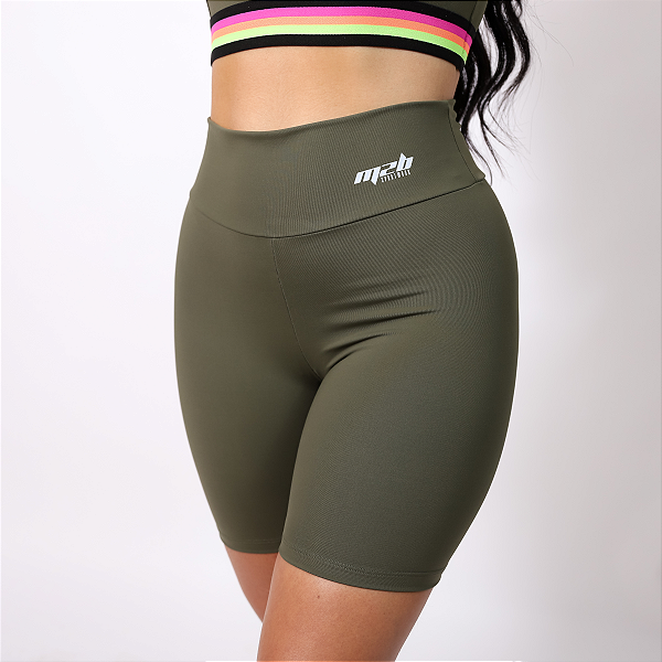 Short Fitness Verde Militar