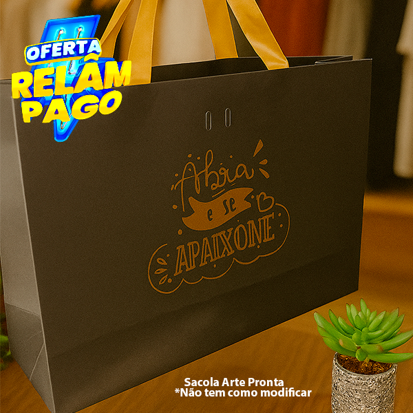 Sacola de Papel - Arte Frase (Pronta Entrega) Cor: Preto Tam24x34x10