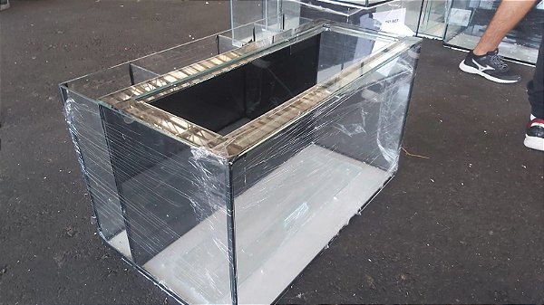 AQUÁRIO (COM SISTEMA DE FILTRAGEM DRY-WET) - SUMP TRASEIRO