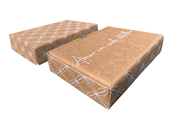 Caixa de Papelão Kraft com Branco - 16x11x3 - Amor em cada detalhe (Externa)