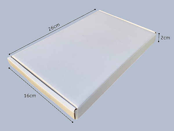 Caixa de Papelão Branco com Papel Cartão 26x16x2