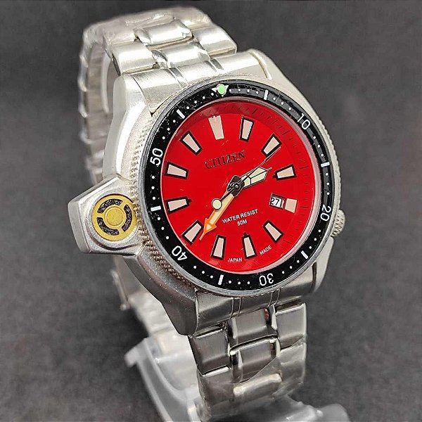 Citizen Aqualand fundo vermelho